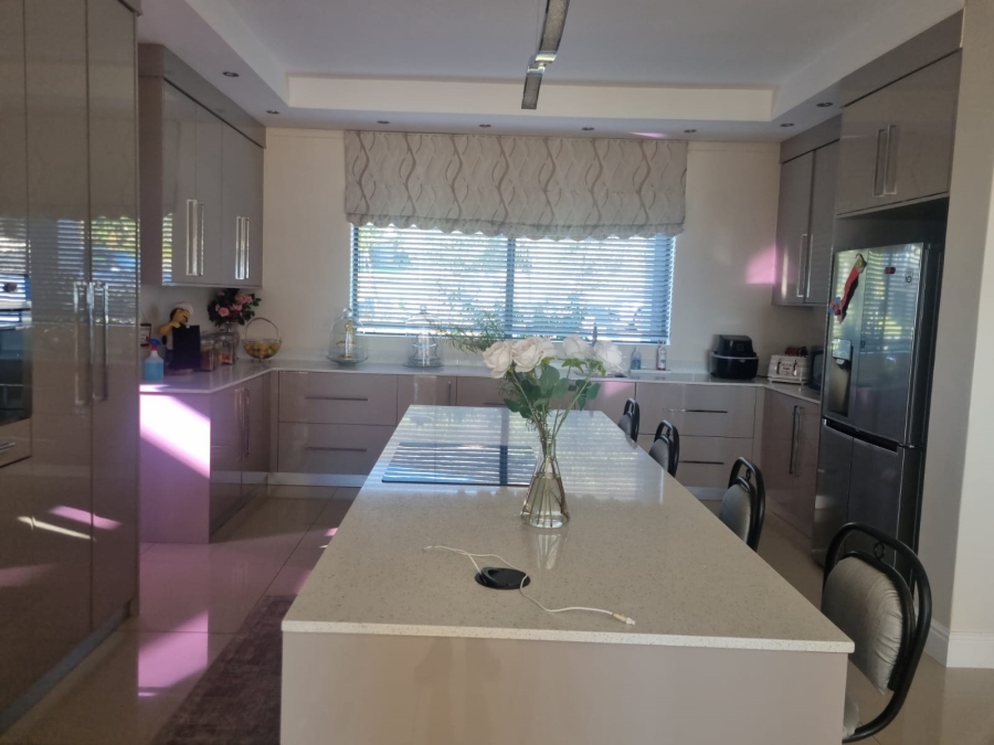 3 Bedroom Property for Sale in Baronetcy Estate Western Cape